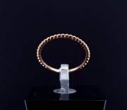 Gold ring 