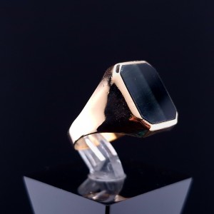 Men's gold ring