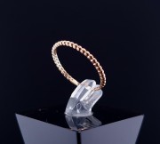 Gold ring 