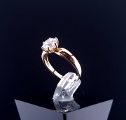 Gold ring with zircon