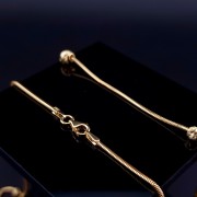 Gold chain 