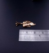 Gold pendant 