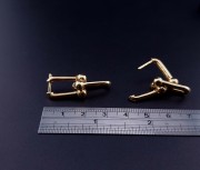 Gold earrings 