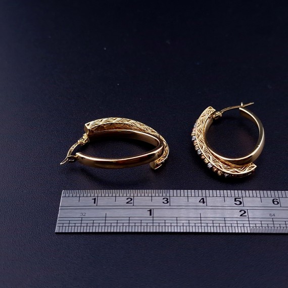 Gold earrings 