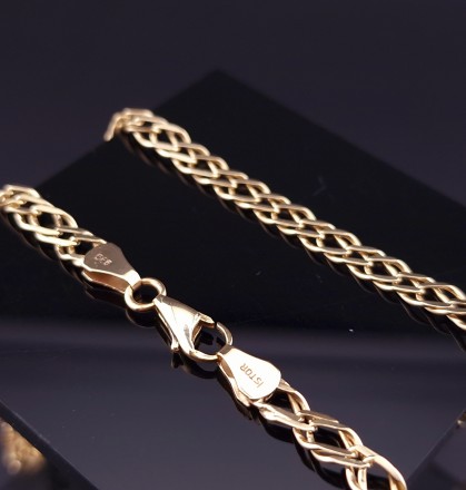 Gold chain 