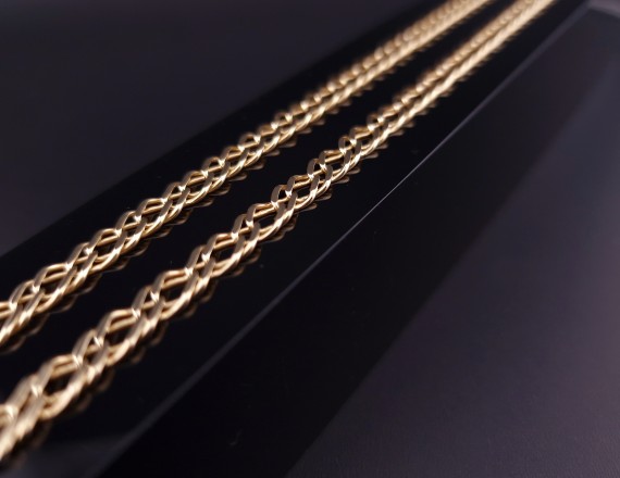 Gold chain 