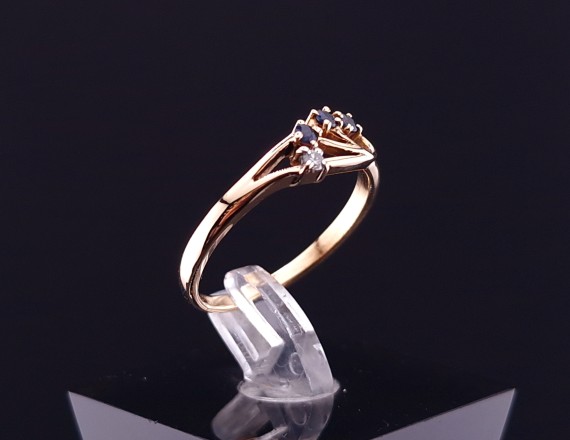 Gold ring with diamond and sapphires (NEW)