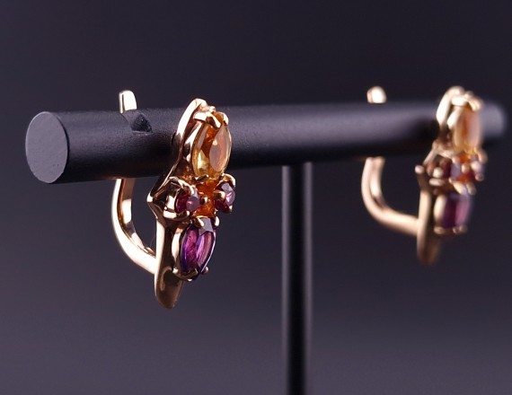 Gold earrings with amethysts and zircons (NEW)