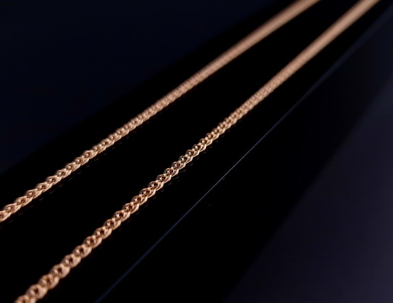 Gold chain 